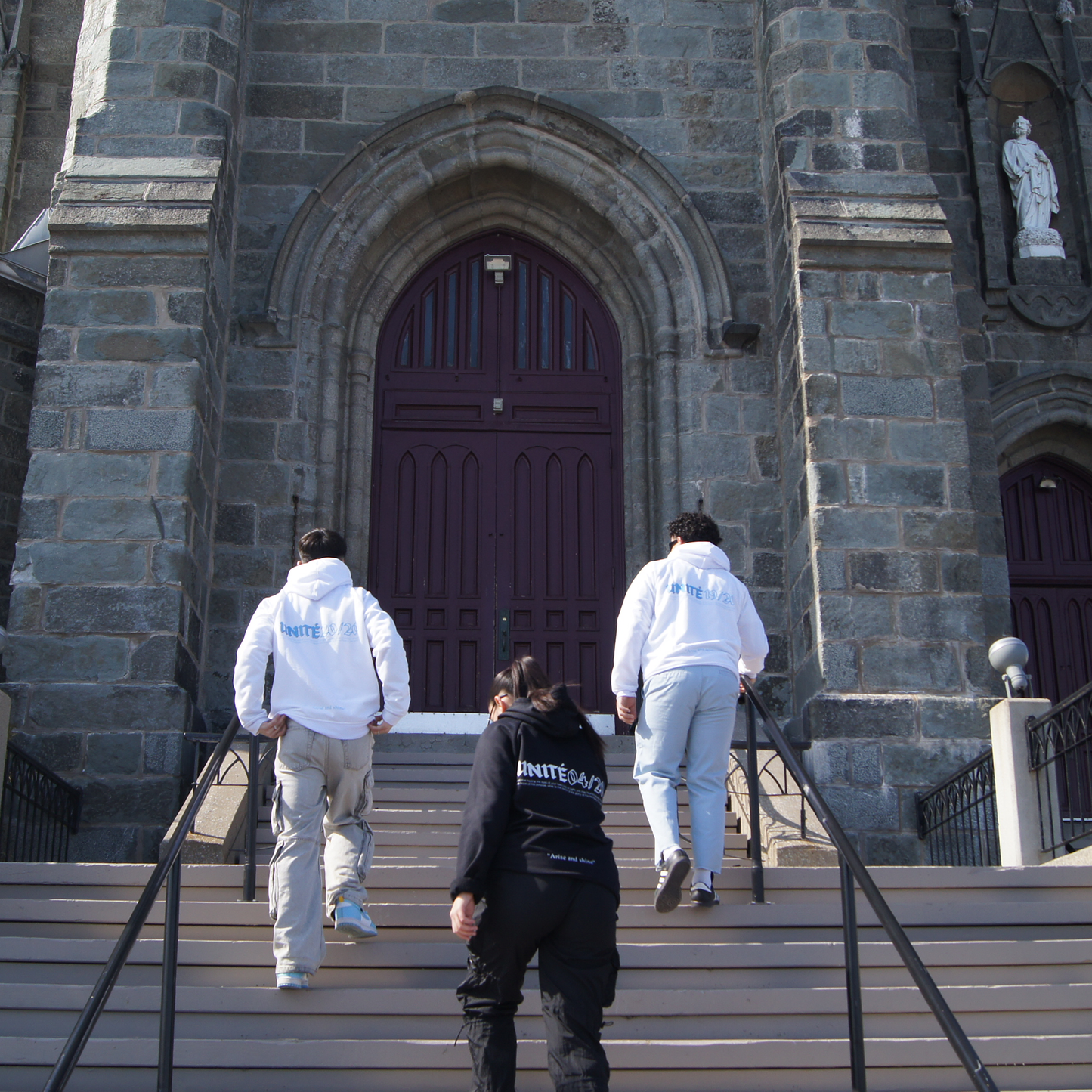 Hoodie White, Arise and Shine