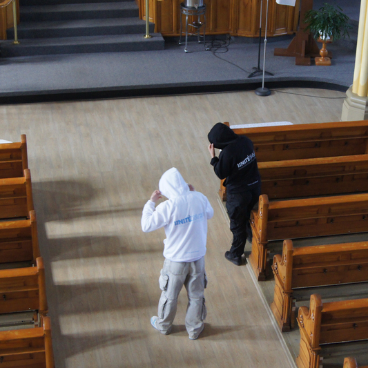 Hoodie White, Arise and Shine